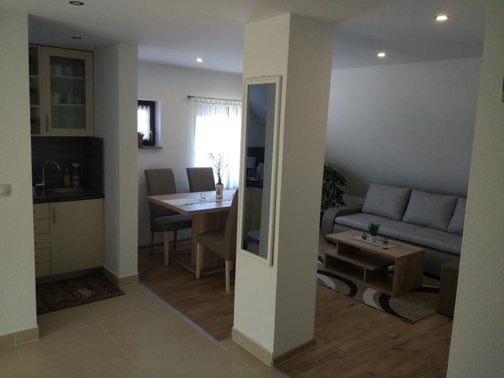 Apartments Sven Растовача Экстерьер фото